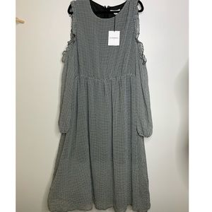 NWT glamorous curve long sleeve dress